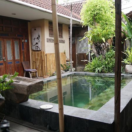 Twospaces Living At Wave And Chill House, Canggu Dış mekan fotoğraf