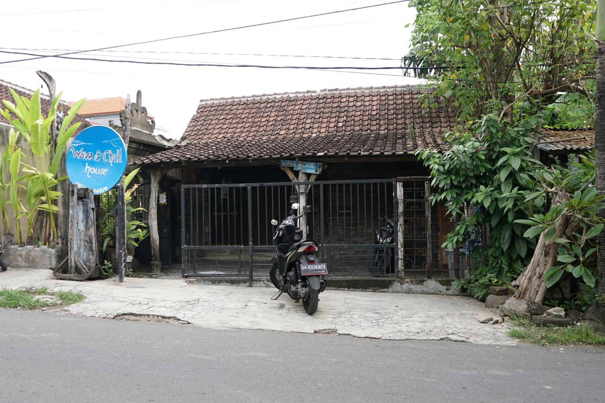 Twospaces Living At Wave And Chill House, Canggu Dış mekan fotoğraf